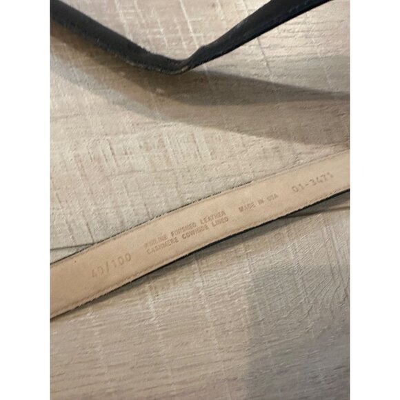 LOT OF 5 OLD LEATHER BELTS - Picture 9 of 10